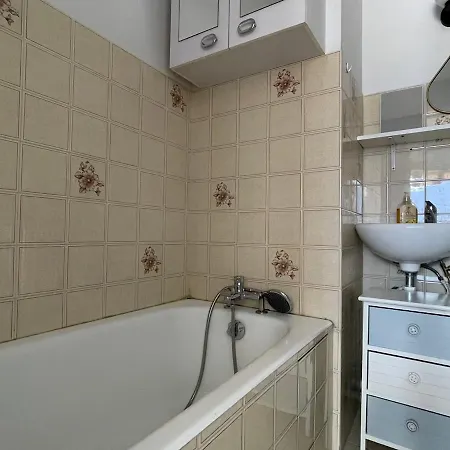 公寓 Joli Avec Vue Lac, Parking Et Proche Thermes Chevalley - Fr-1-555-97 *